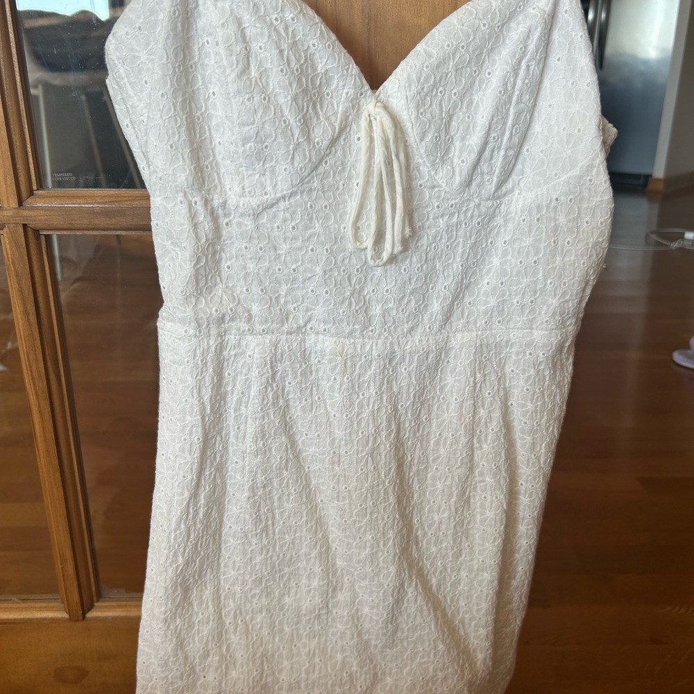 Elegant White Lace Dress